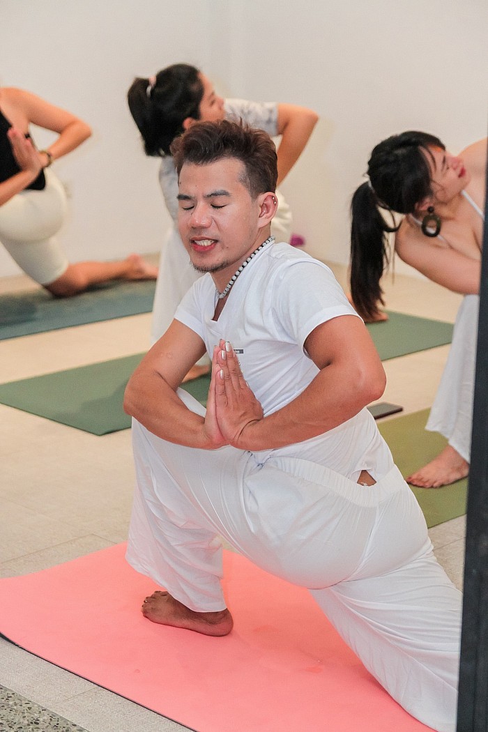 Yogi Vishwamitra
